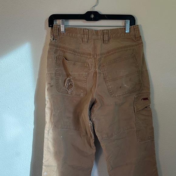 Distressed Mountain Khakis original mountain work pant. Men's size 30x32 - Picture 5 of 6